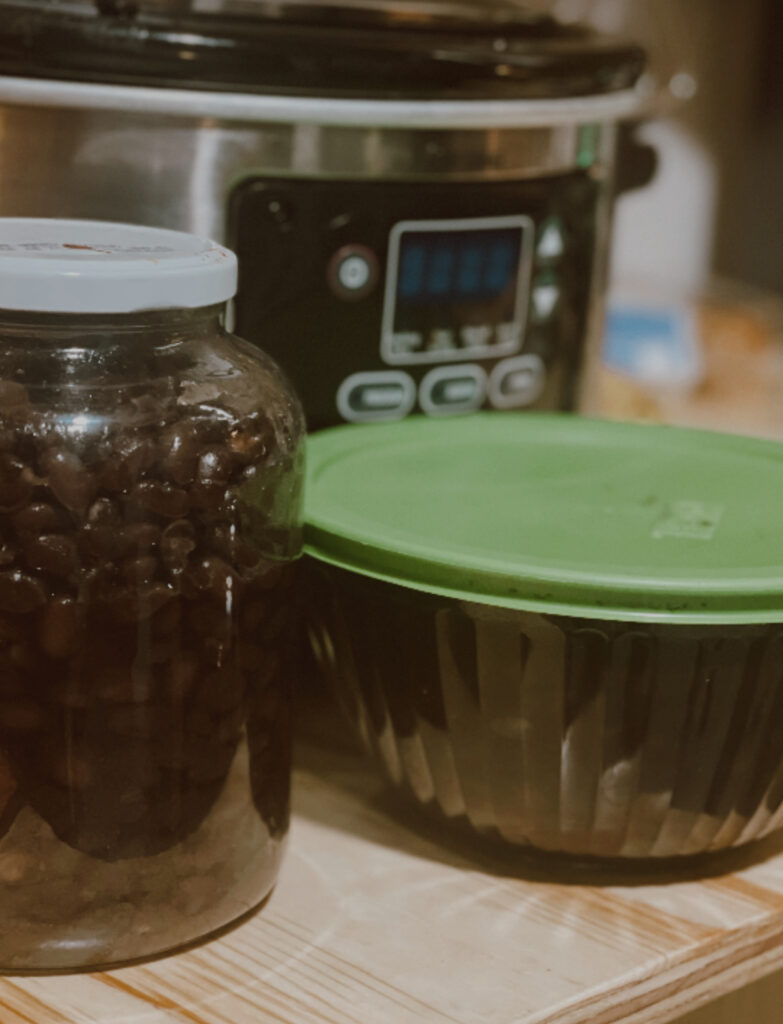 Crockpot with black beans